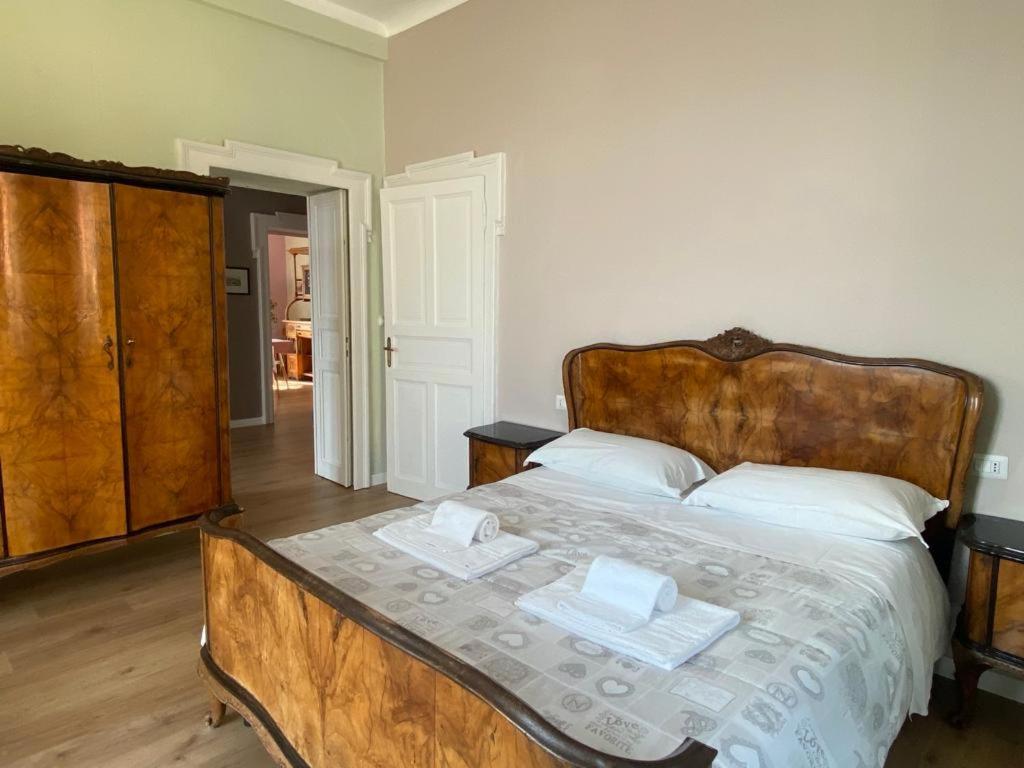 The Comfort - Big Apartment In Villa With Garden And Terrace 아르제뇨 외부 사진