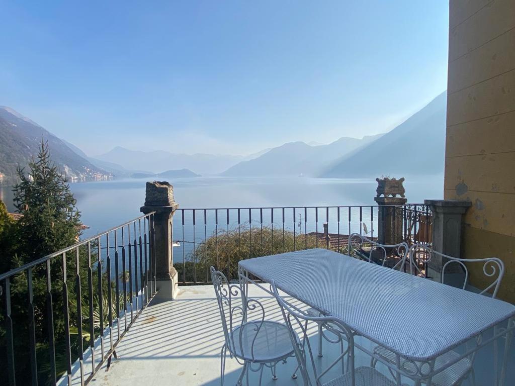 The Comfort - Big Apartment In Villa With Garden And Terrace 아르제뇨 외부 사진